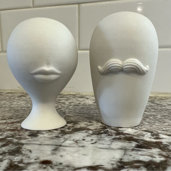 MR & MRS Muse Salt & Pepper Shakers - Adler - Picture 2 of 5